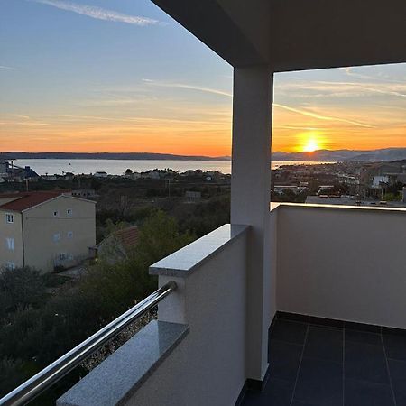 Apartment Marko With A Beautiful View Of The Sea Kaštel Sućurac Eksteriør bilde
