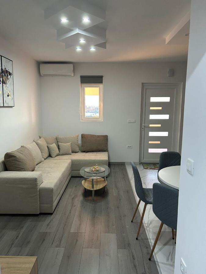 Apartment Marko With A Beautiful View Of The Sea Kaštel Sućurac Eksteriør bilde